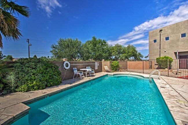 Photo - 4128 N Thurston Ln Unit 4128 #101