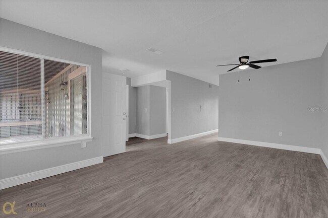 Photo - 2418 Skan Ct