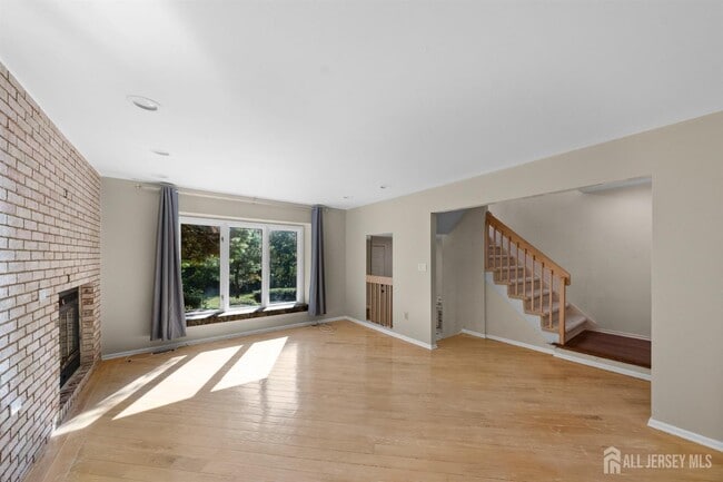 Photo - 148 Riverbend Dr