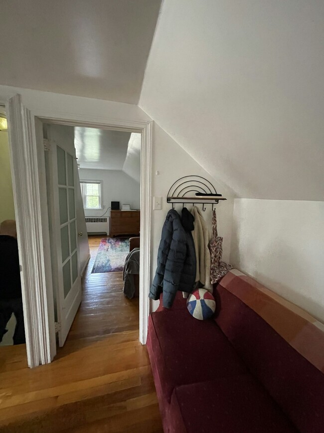 501 Capitol Tr Unit 301