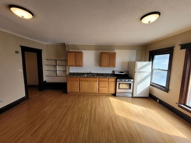 Photo - 3225 5th Ave Unit 3225-1