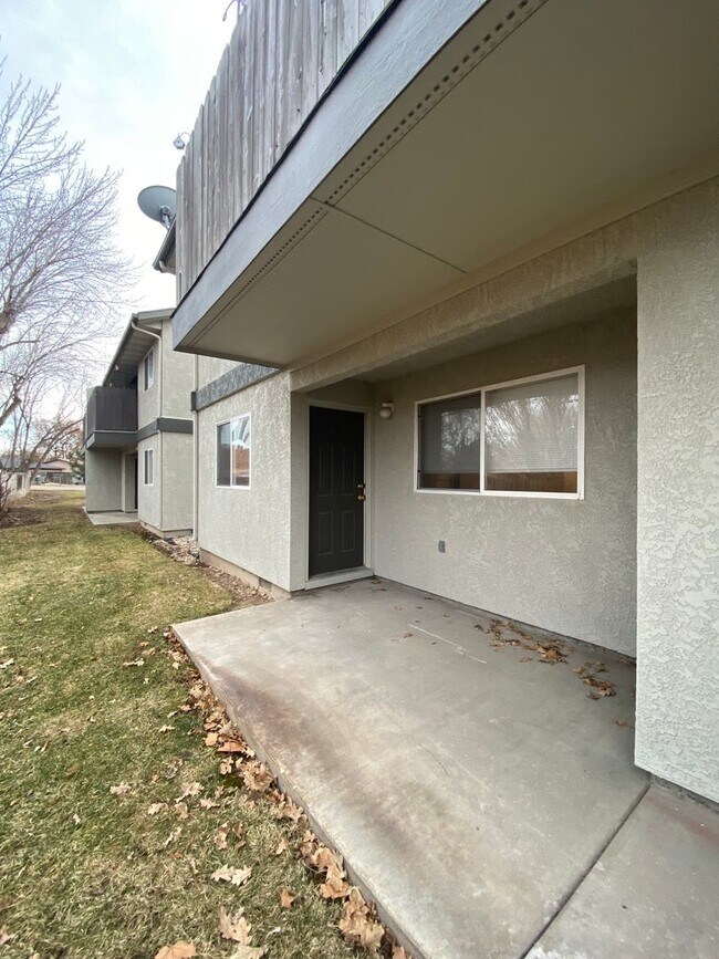 Photo - 331 S Meridian Rd Unidad 202