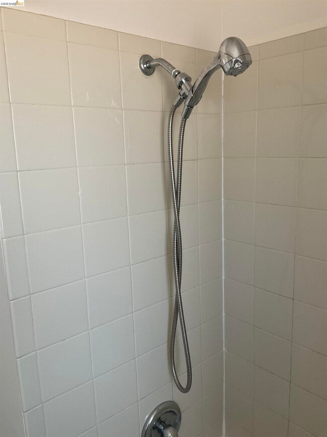 Photo - 510 McLaughlin St