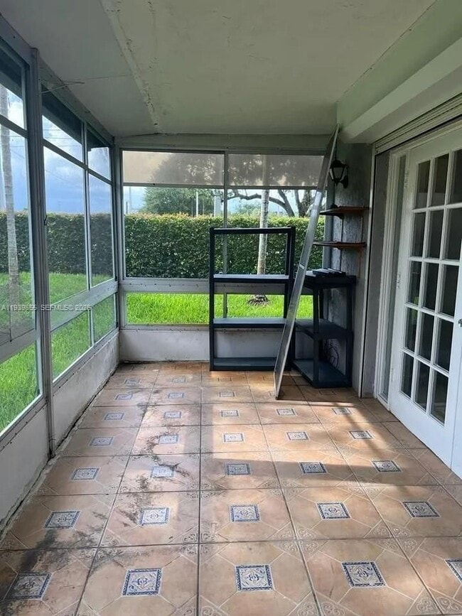 Photo - 7552 Stirling Rd Unit 115