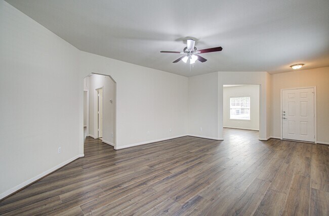 Photo - 6702 Castle Terrace Ct
