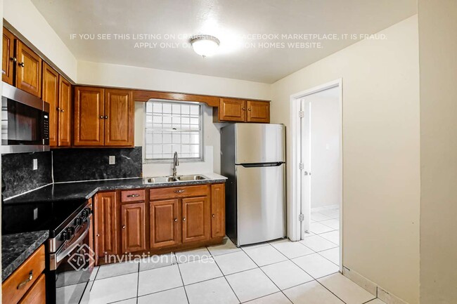 Photo - 1380 SW 26th Terrace