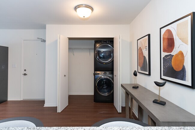 Alger Apartments