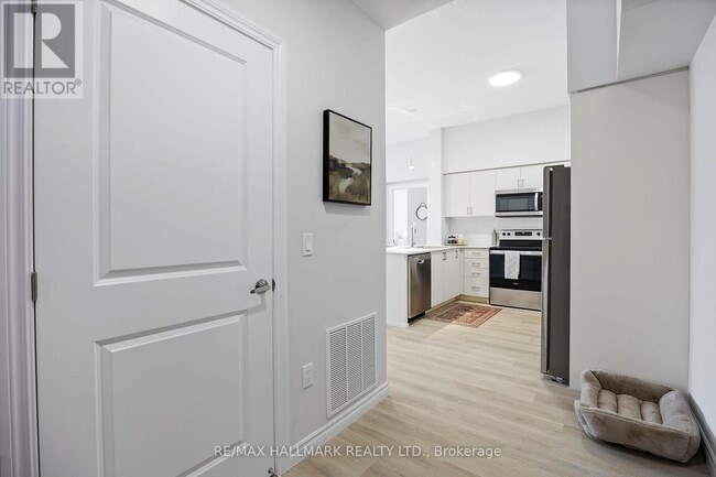 Photo - 70 Dean Ave Unit 215