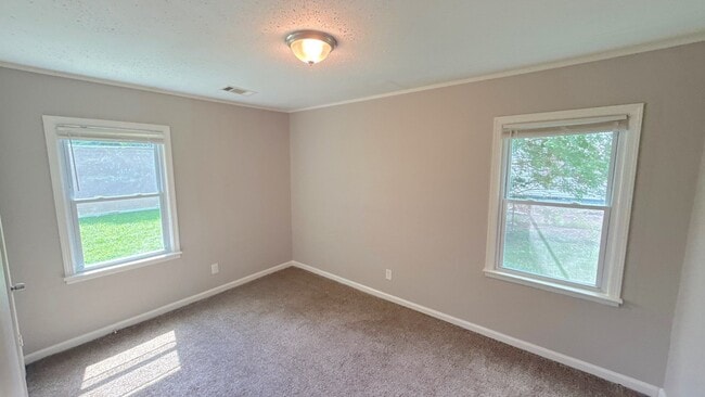 Photo - 4700 Berta Rd