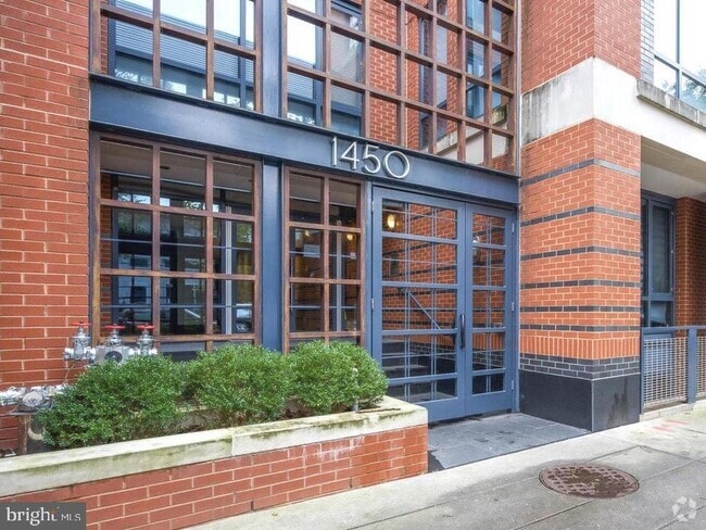 Building Photo - 1450 Church St NW Unit C01 Rental
