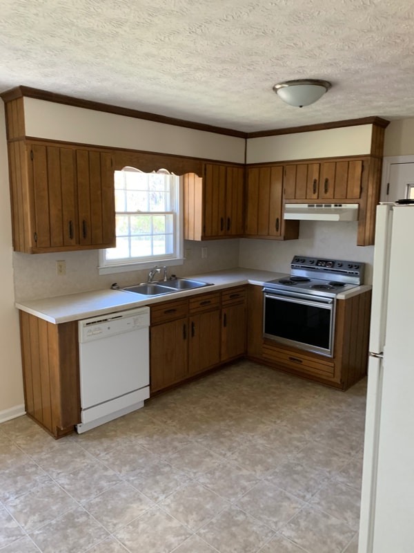 Photo - 3748 Cutler Dr SW