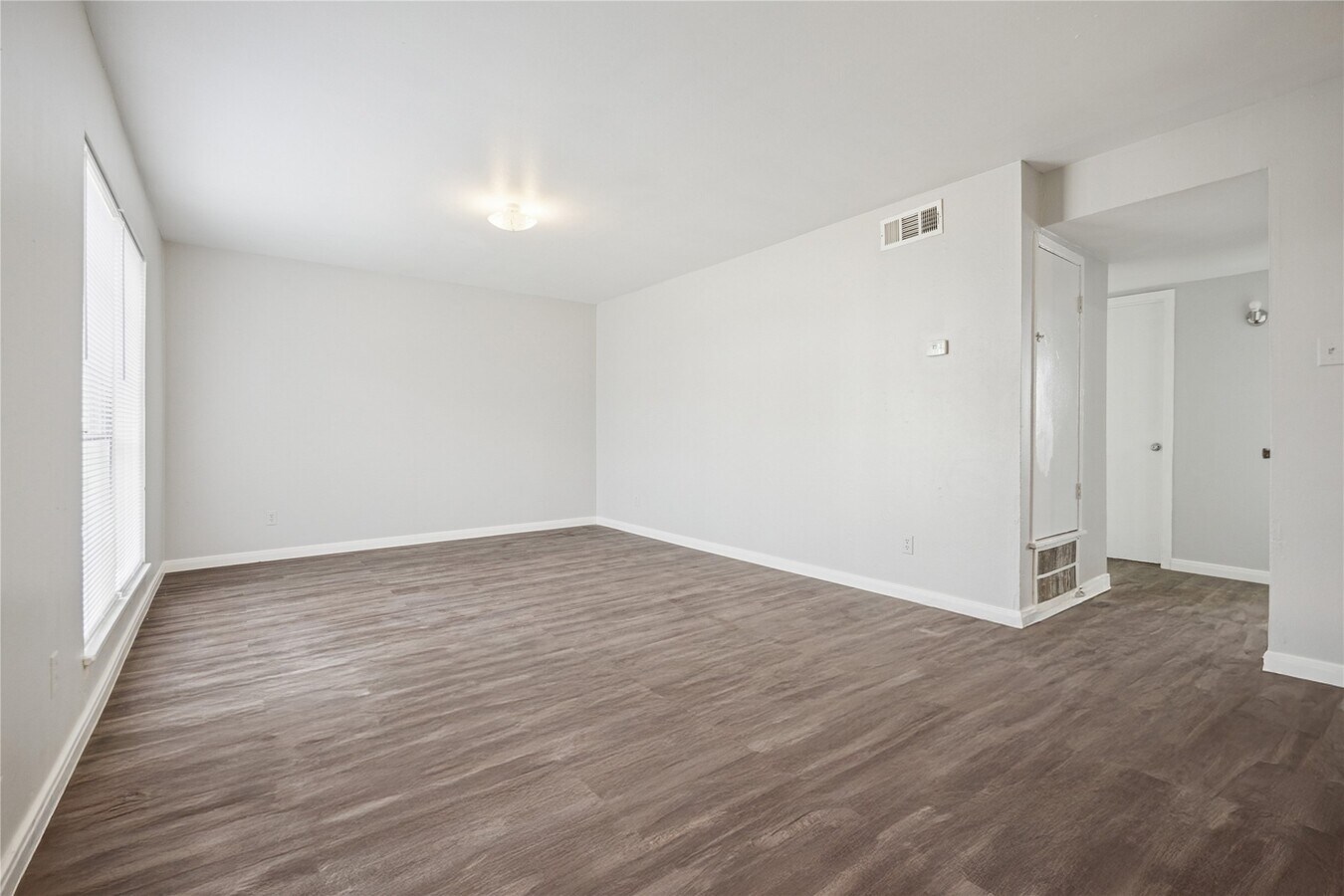 Photo - 1716 Crownover Rd Unidad 22