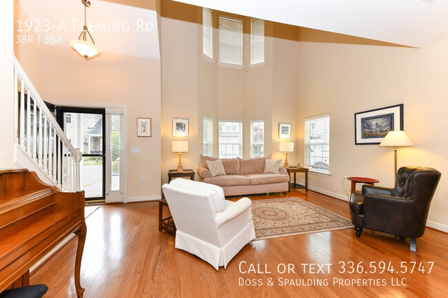 Photo - 1923-A Fleming Rd-