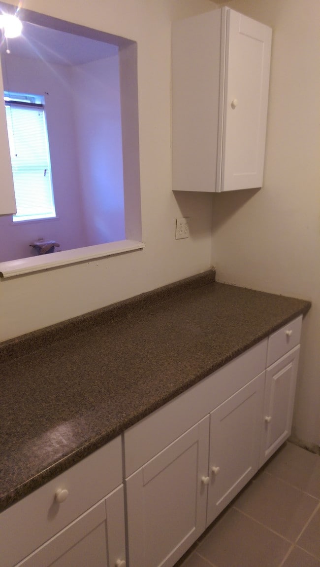 Photo - 2102 Chippewa St Unit 1