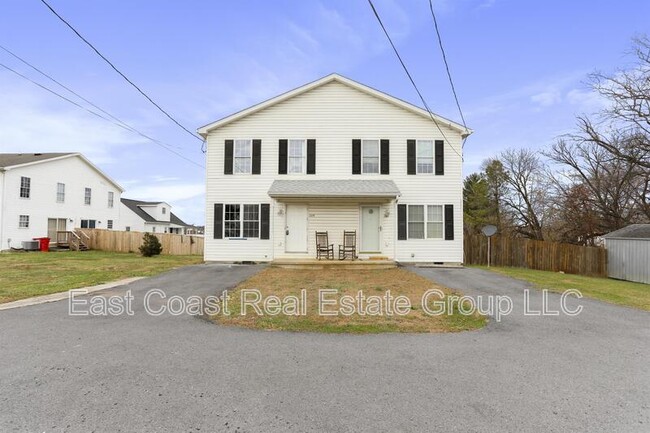 Photo - 121 E Rd