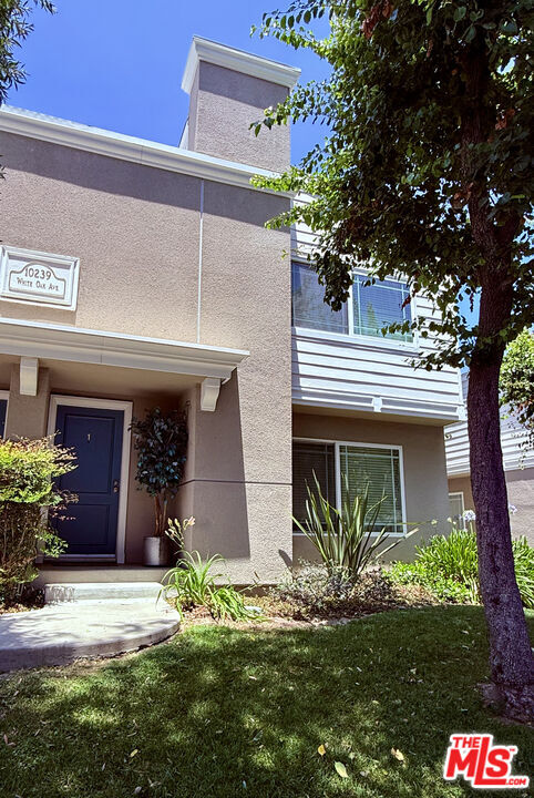 Photo - 10239 White Oak Ave