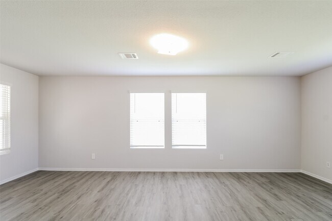 Photo - 2539 Westslope Dr