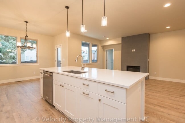 Photo - Townhome with Primary Bedroom on the Main ...