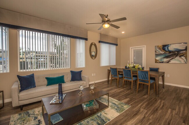 B3 1140 SQFT 2 Bed 2 Bath