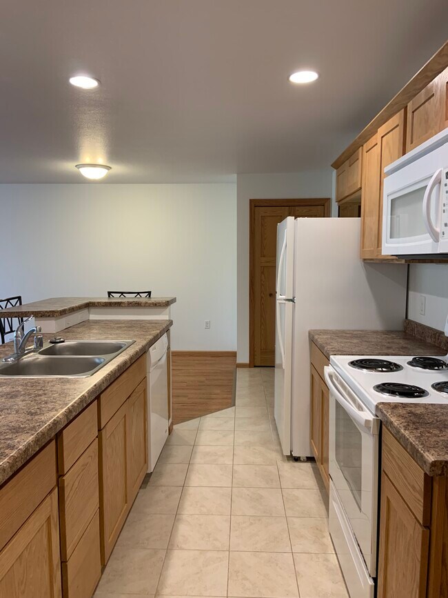 Photo - 3636 Calvert Rd Unidad 402