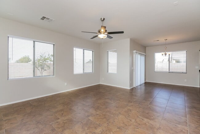 Photo - 38514 N Navarro Dr