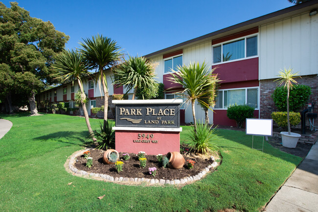 Park Place at Land Park - Park Place at Land Park Apartments