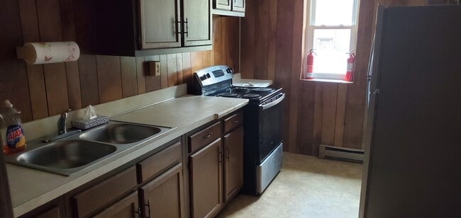 Building Photo - 2270 Harper Rd Unit C