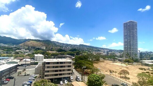 Photo - 2724 Kahoaloha Ln Unit #1002