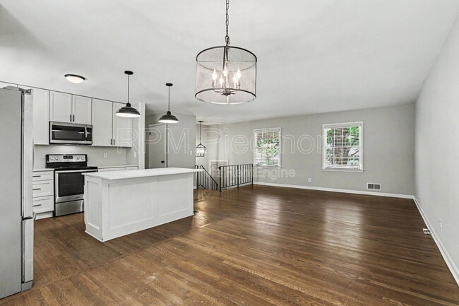 Photo - 2931 Appling Cir