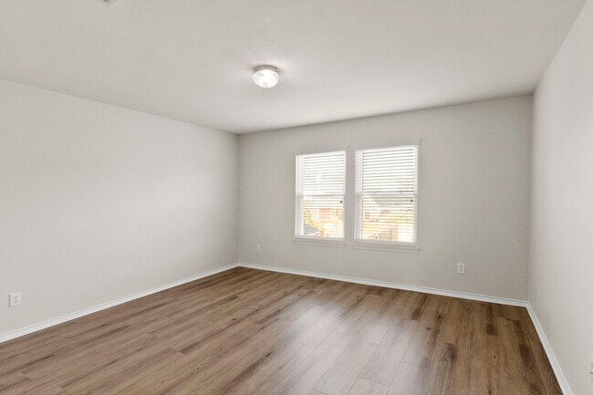 Photo - 18106 Castle Rain Dr