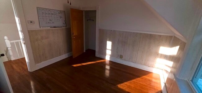23 Beyer Pl