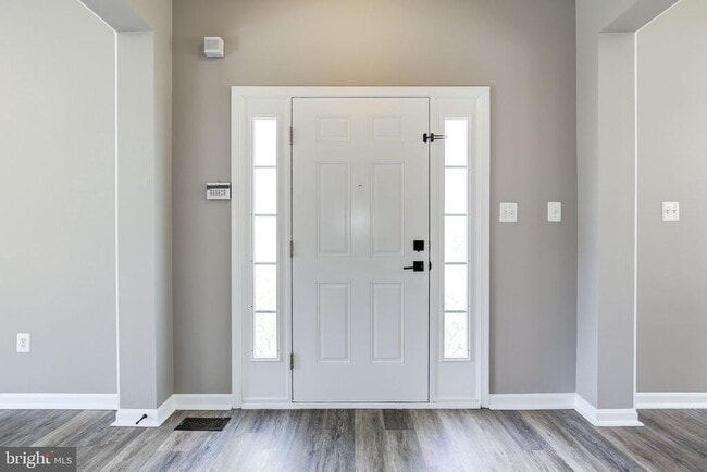 Photo - 151 Brynwood St