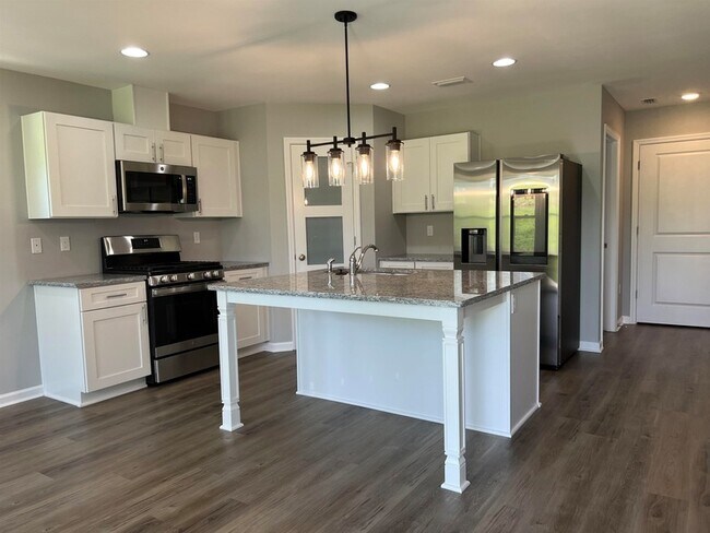 Photo - 2844 Mews Lndg