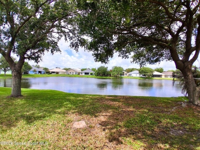 Photo - 1152 Bainbury Ln