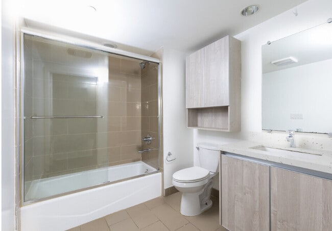 Bathroom - Western Lux