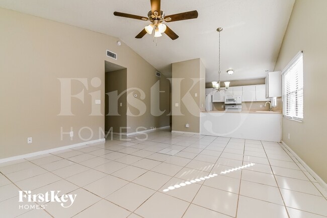 1310 Keel Pl