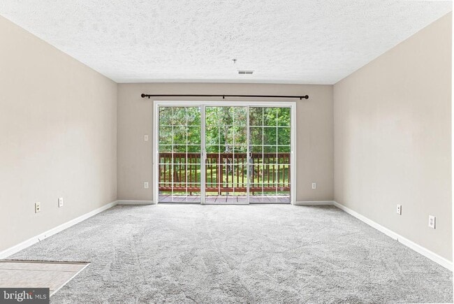 Photo - 127 Brookland Terrace Unit 8