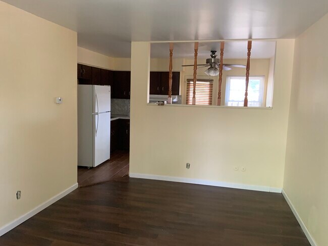 Photo - 5720 Beechcroft Rd Unidad H