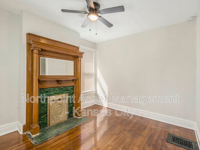 Photo - 330 Wabash Ave