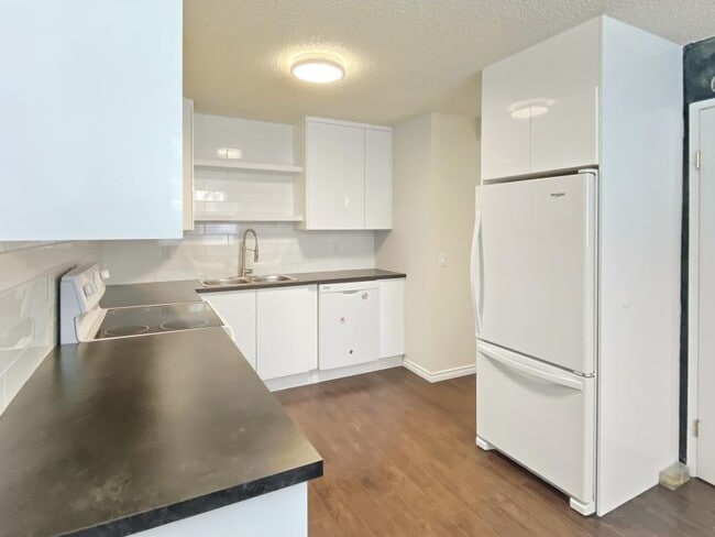 Photo - 3.0 bedroom in Calgary Alberta T2B 3V5 Unit 50
