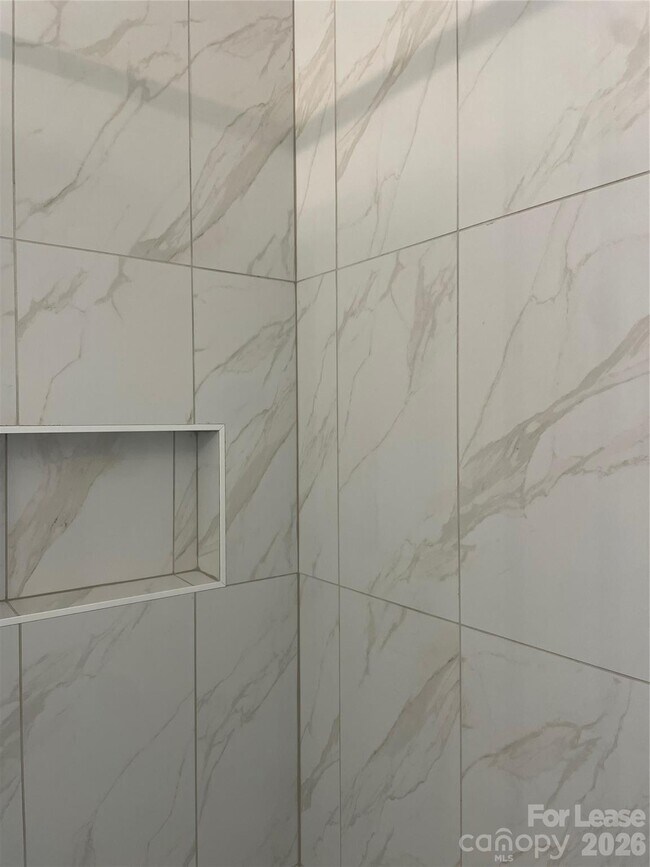 Photo - 3011 Casting St