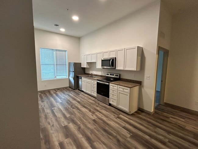 Block 100 Apartments