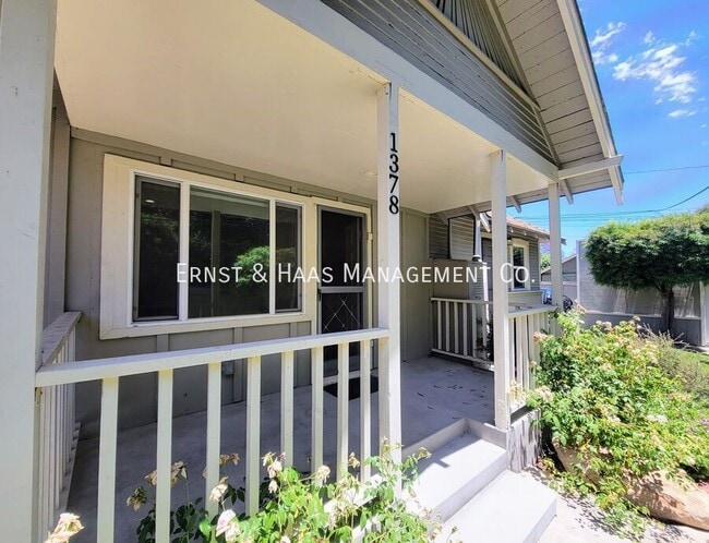 Photo - 1378 Loma Ave