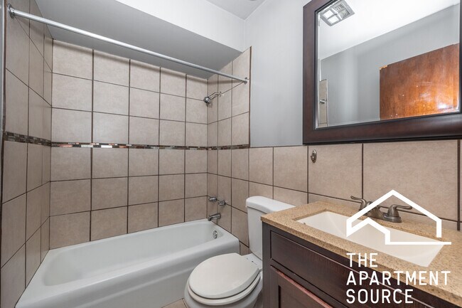 Photo - 5820 N Sheridan Rd Unidad 414