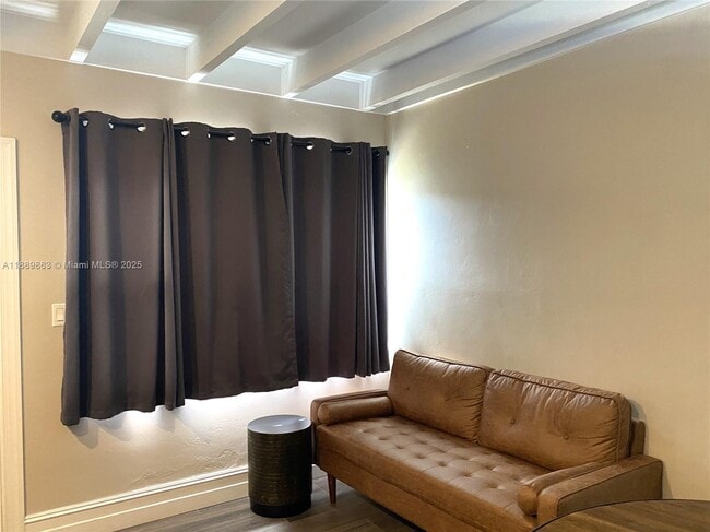 Photo - 812 SW 16th Ct Unit B Rear