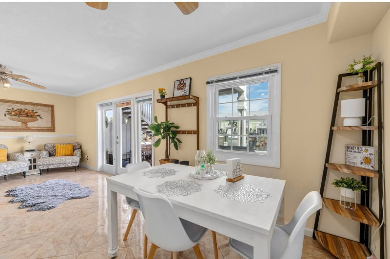 Photo - 4770 Beach Dr SE