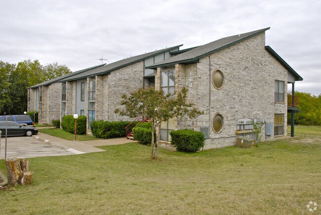 Photo - Creekview Village Apartment