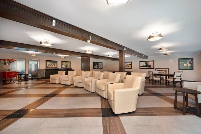The Crest at Citrus Heights (55+)
