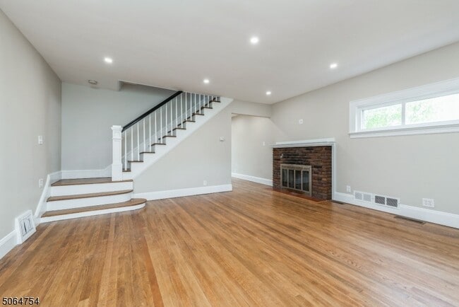 Photo - 1244 Birch St Unit B