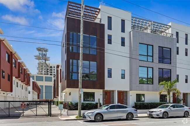 Building Photo - 810 2nd Ave N Rental